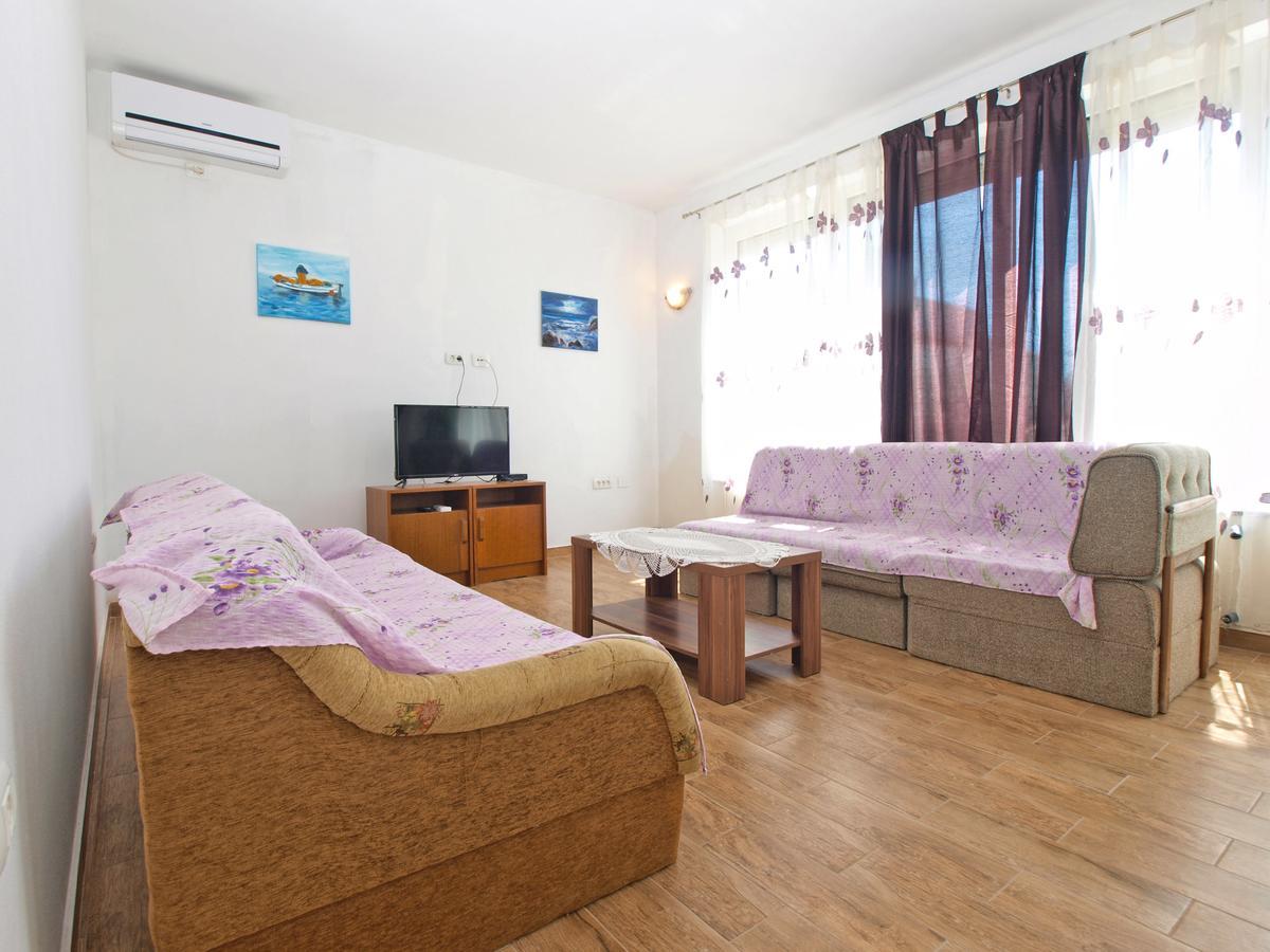 Apartments Edin 1359 Peroj Ngoại thất bức ảnh