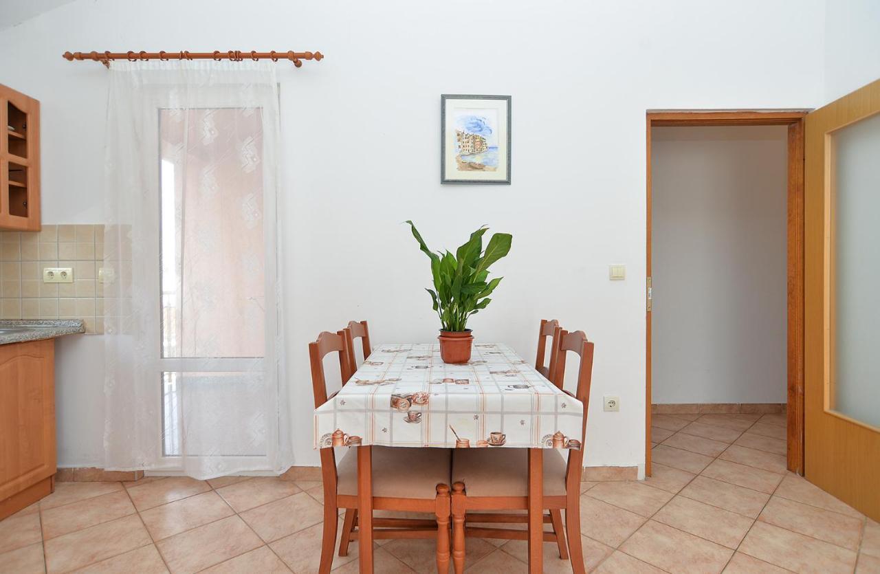 Apartments Edin 1359 Peroj Ngoại thất bức ảnh